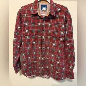 Wrangler Men's Red/Navy/Yellow Plaid Shirt. Size Large.
